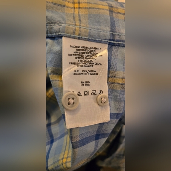 SOLD  Men's Long Sleeve Button Up #440 - Picture 6 of 6